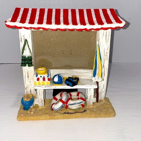 Ceramic 3D Beach Scene Photo Frame Bench Bucket Of Shells Towels Hats Lifesaver - Picture 1 of 11